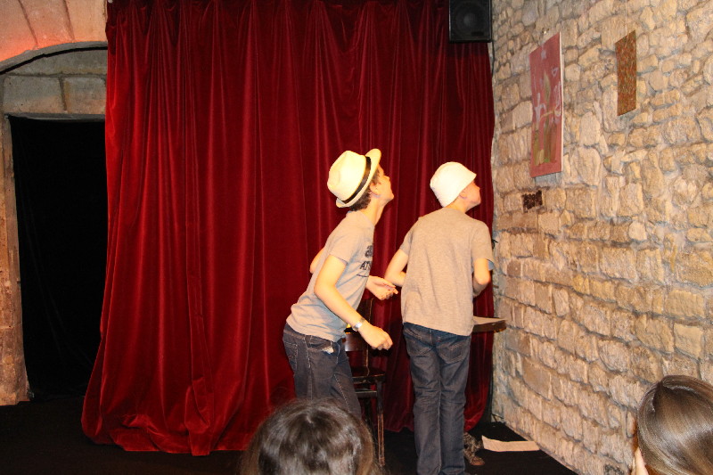 spectacle "Autour du musée" Théâtre de Nesle, juin 2015